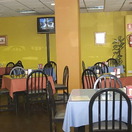 Hotel Navarro 2*